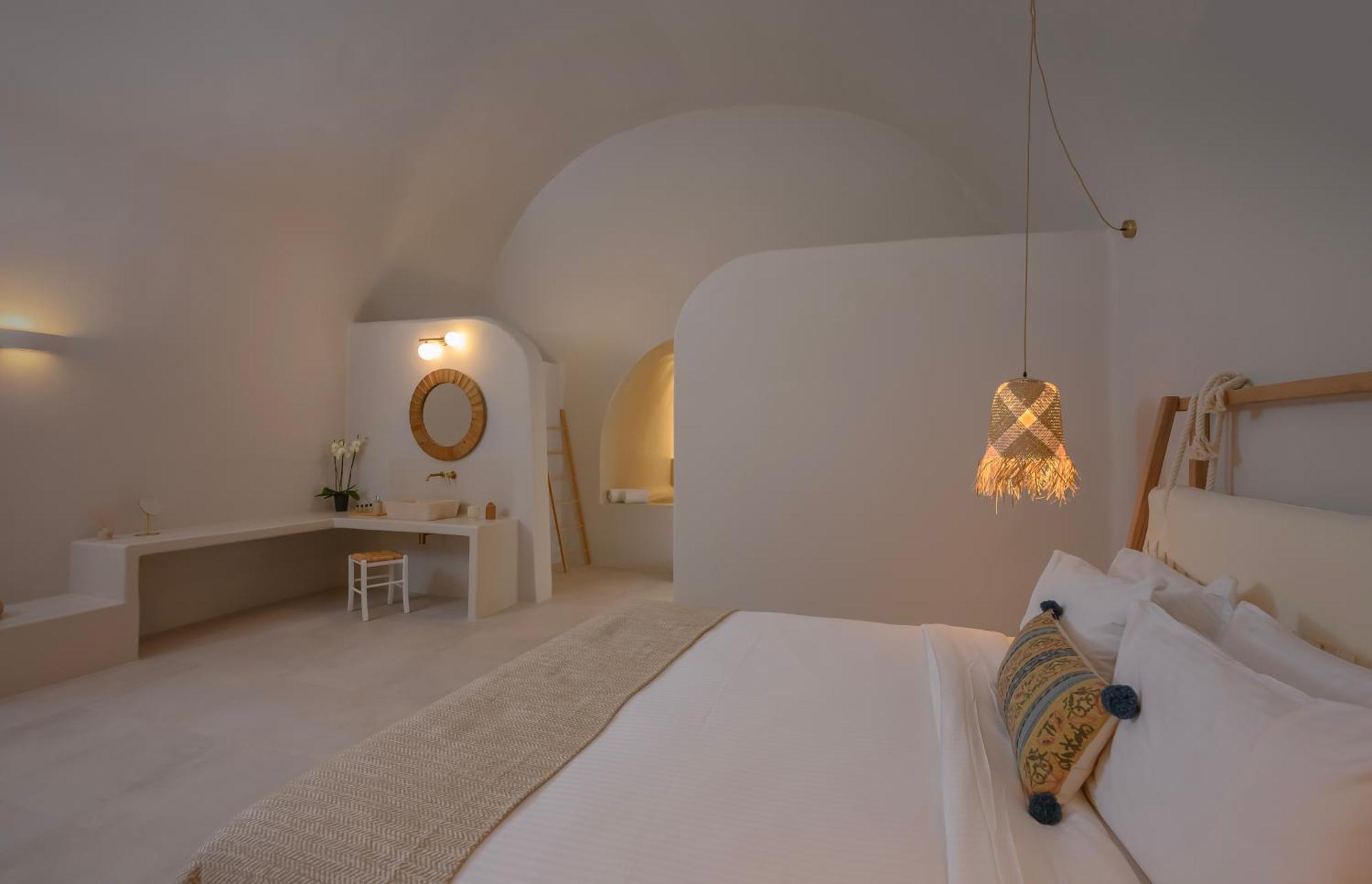 Elements Cave Suites Меґалохорі Номер фото